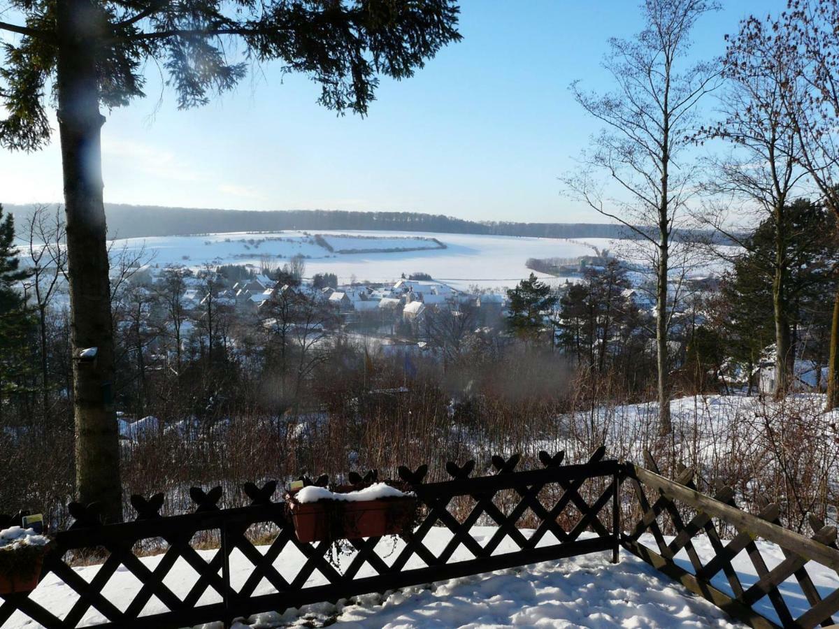 Europa-Feriendorf Husen Екстериор снимка