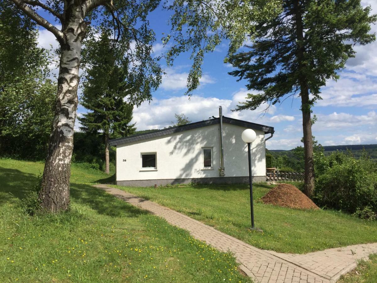 Europa-Feriendorf Husen Екстериор снимка